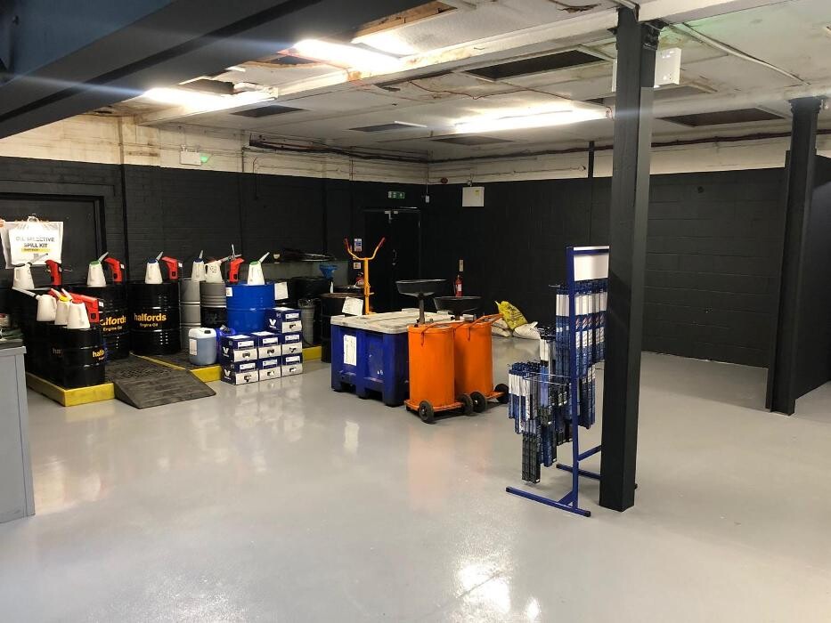 Images Halfords Garage Services Kings Lynn