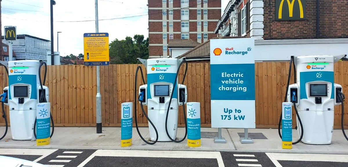 Images Shell Recharge Charging Station