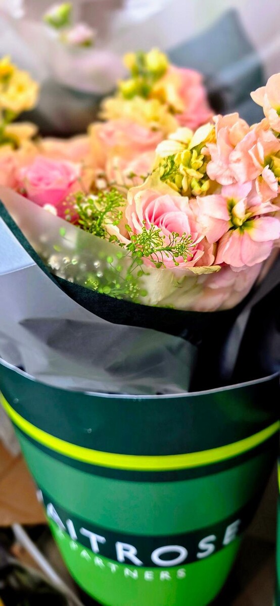 Images Shell Recharge Charging Station