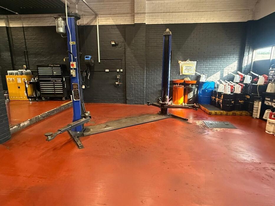 Images Halfords Garage Services Sutton Coldfield