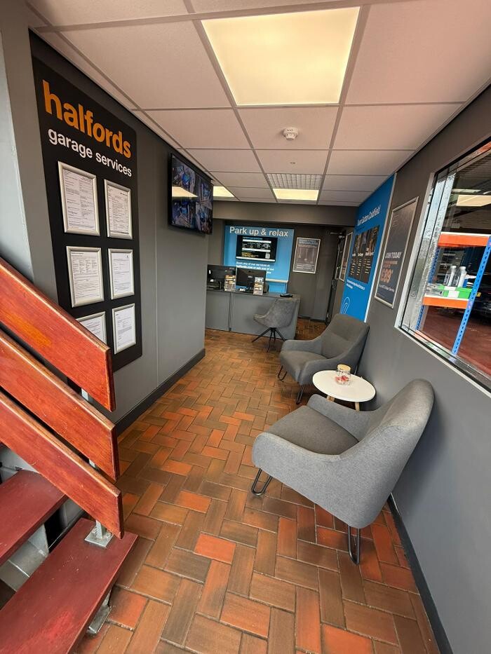 Images Halfords Garage Services Sutton Coldfield