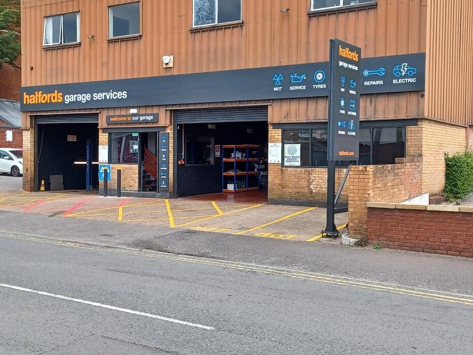 Images Halfords Garage Services Sutton Coldfield