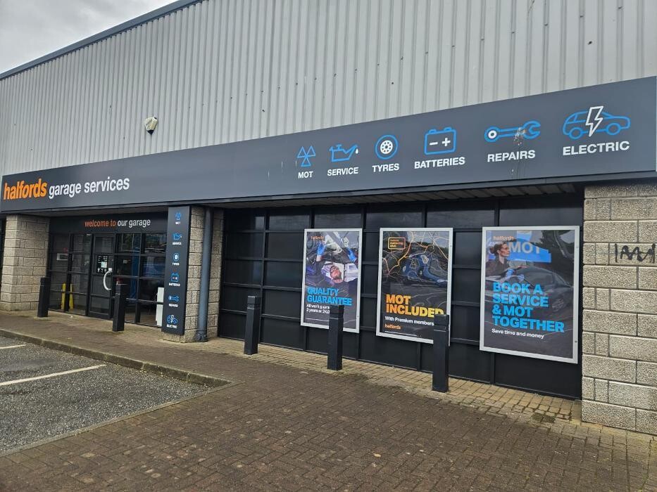 Images Halfords Garage Services Camborne