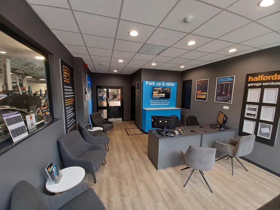 Images Halfords Garage Services Stockport