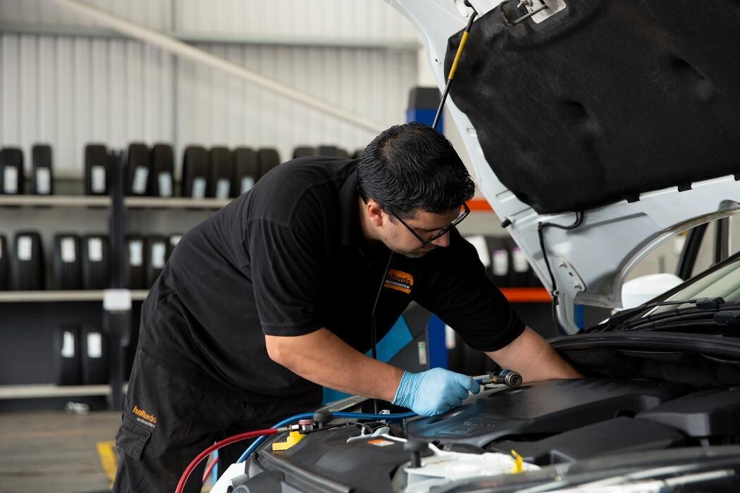 Images Halfords Autocentre Bedford