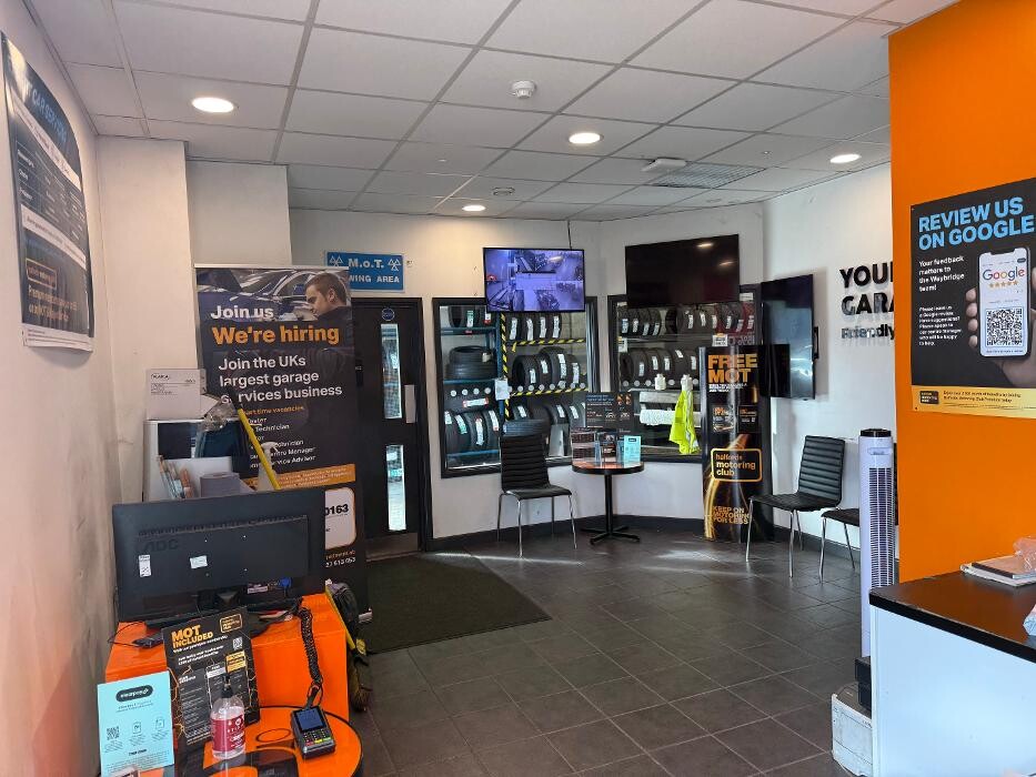Images Halfords Autocentre Weybridge