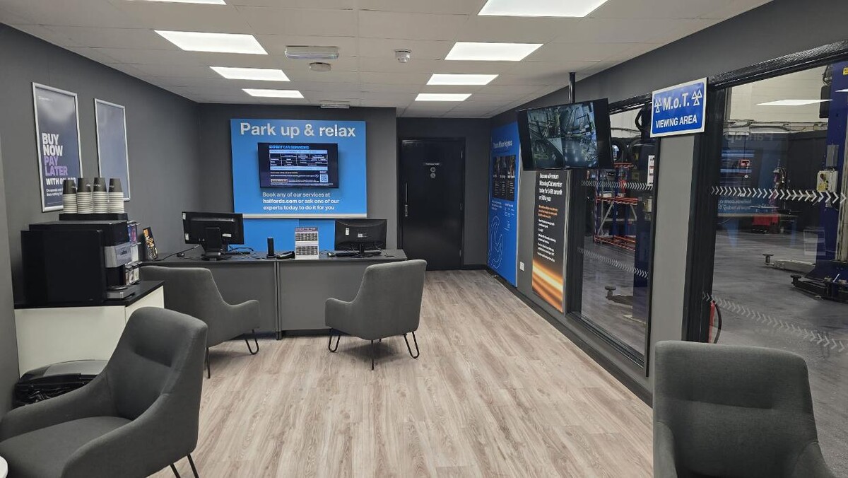 Images Halfords Garage Services Milton Keynes