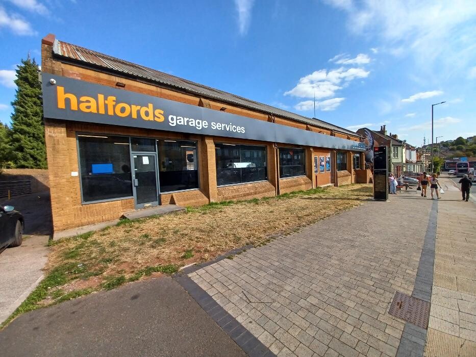Images Halfords Garage Services Bristol