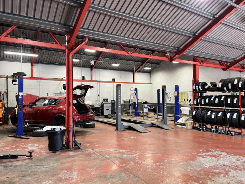 Images Halfords Autocentre Bridgnorth