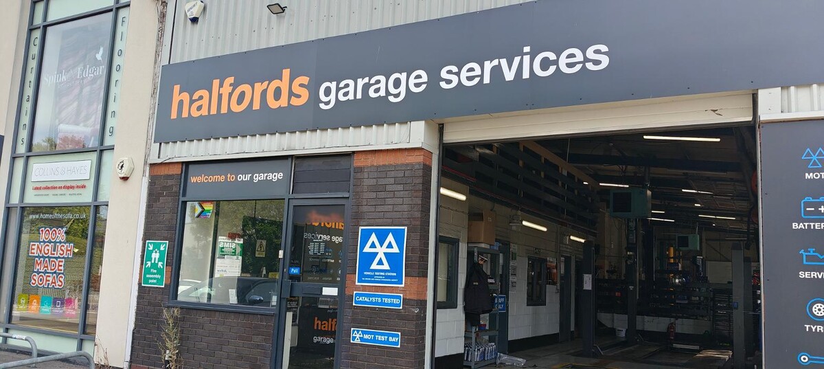Images Halfords Autocentre Stratford Upon Avon