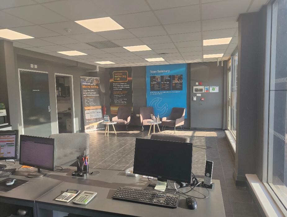 Images Halfords Garage Services Salisbury