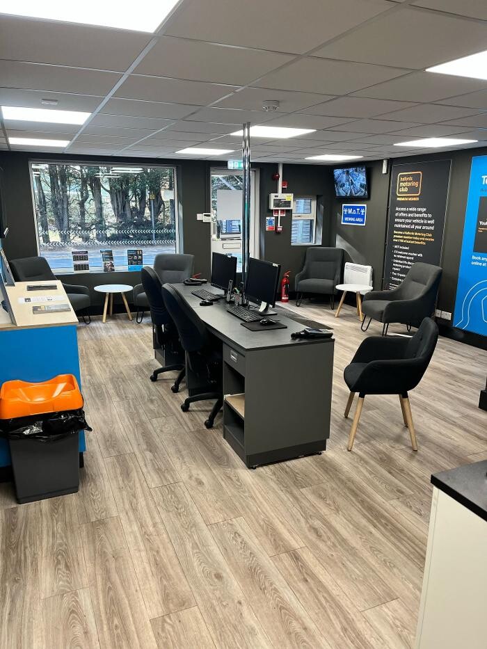 Images Halfords Garage Services Sandhurst