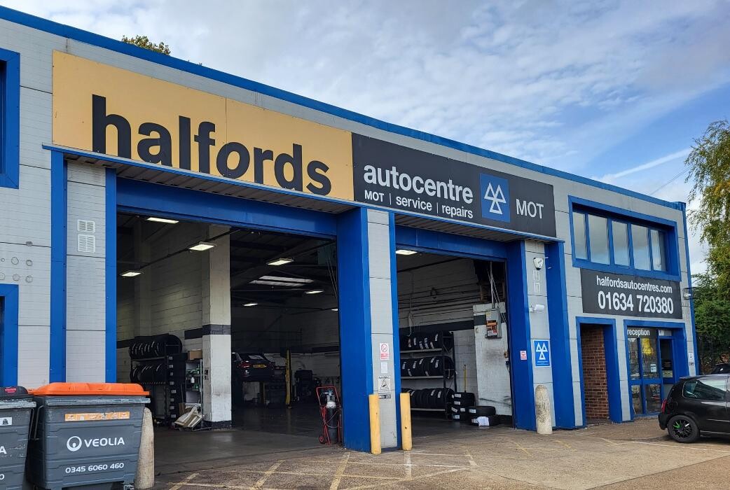 Images Halfords Autocentre Strood