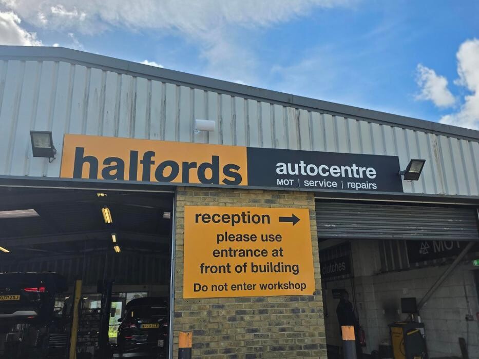 Images Halfords Autocentre Letchworth