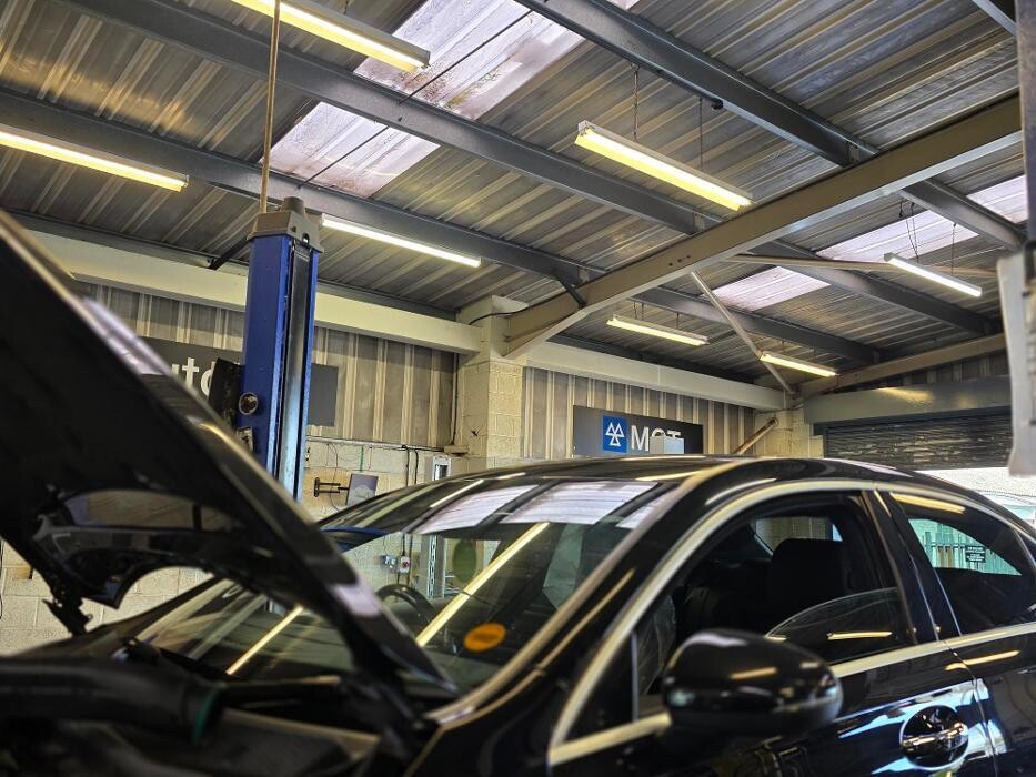 Images Halfords Autocentre Letchworth