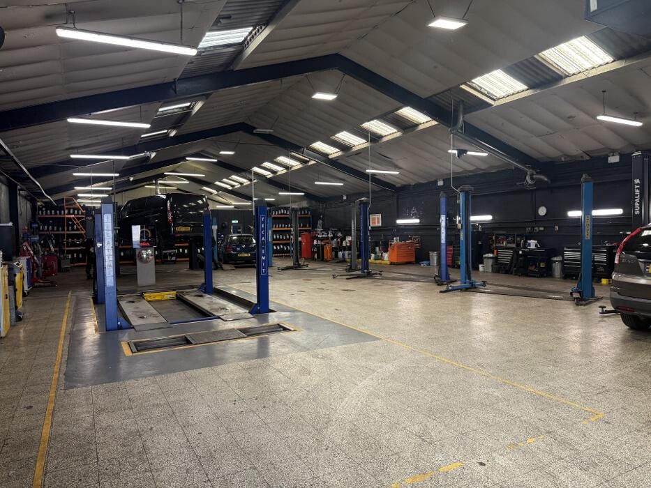 Images Halfords Garage Services Bolton