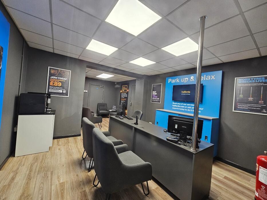 Images Halfords Garage Services Bolton