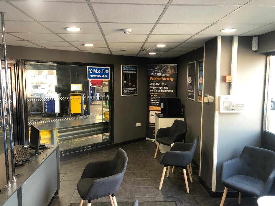 Images Halfords Garage Services Camberley