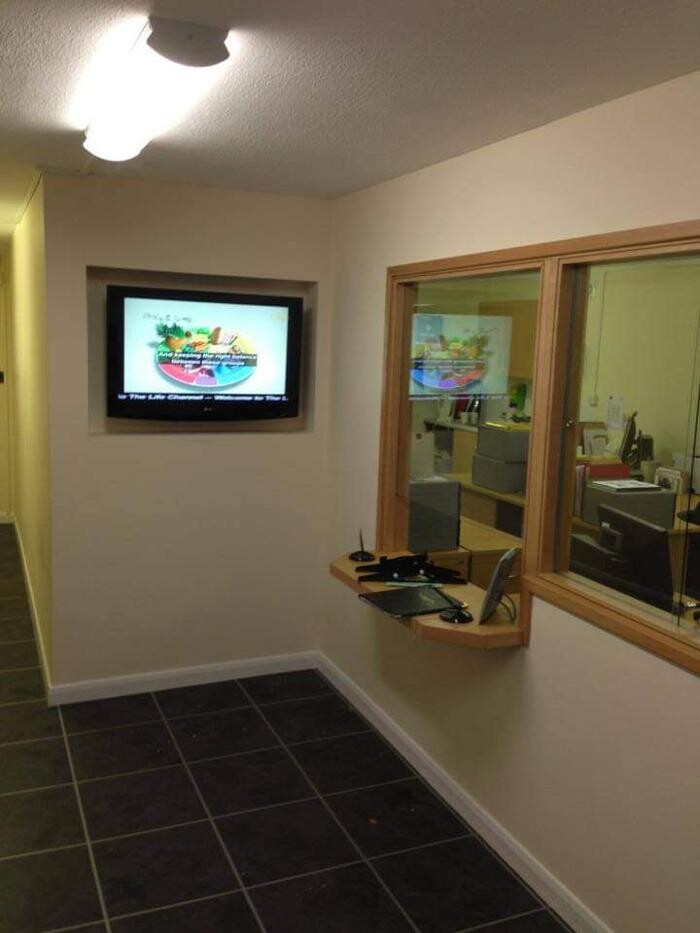 Images Bespoke ES Ltd