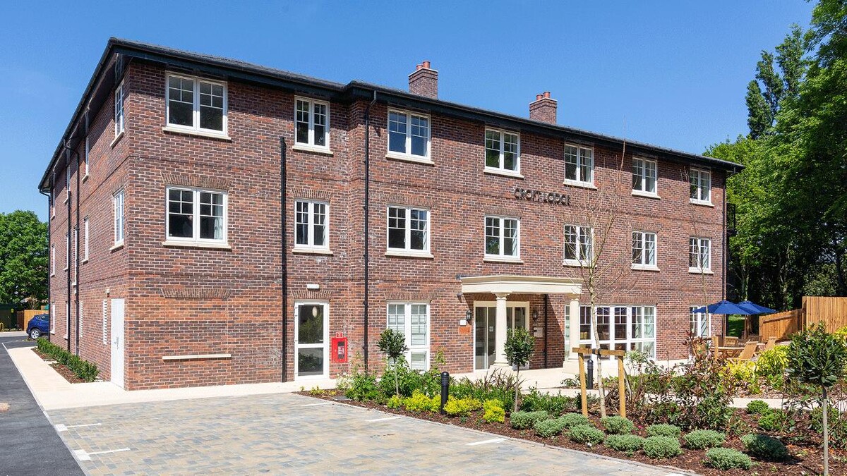 Images Churchill Living