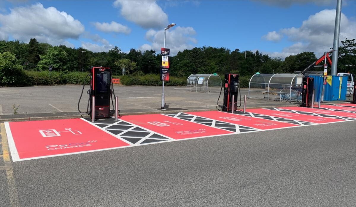 Images PoGo Charge
