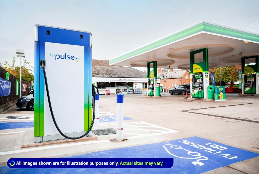 Images bp pulse Charging Station