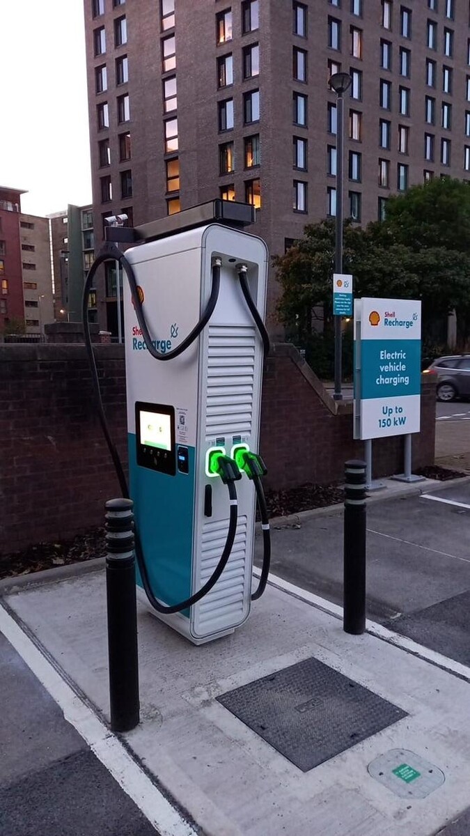 Images Shell Recharge Charging Station