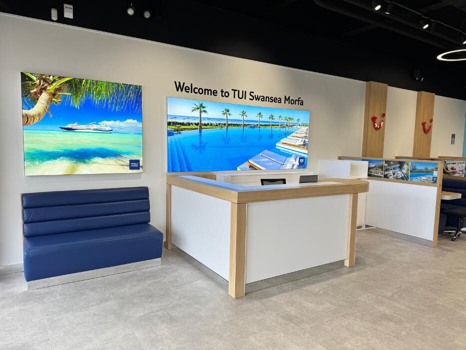 Images TUI Holiday Store