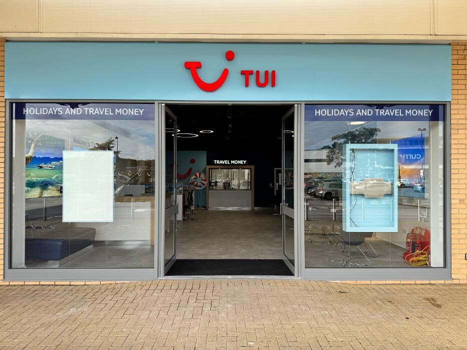 Images TUI Holiday Store