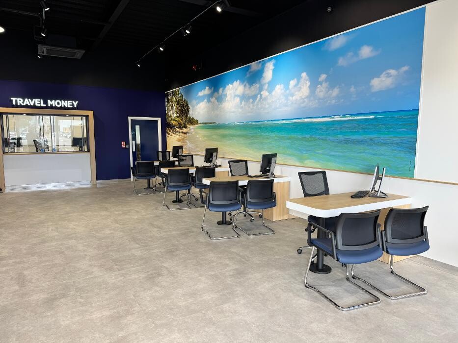 Images TUI Holiday Store