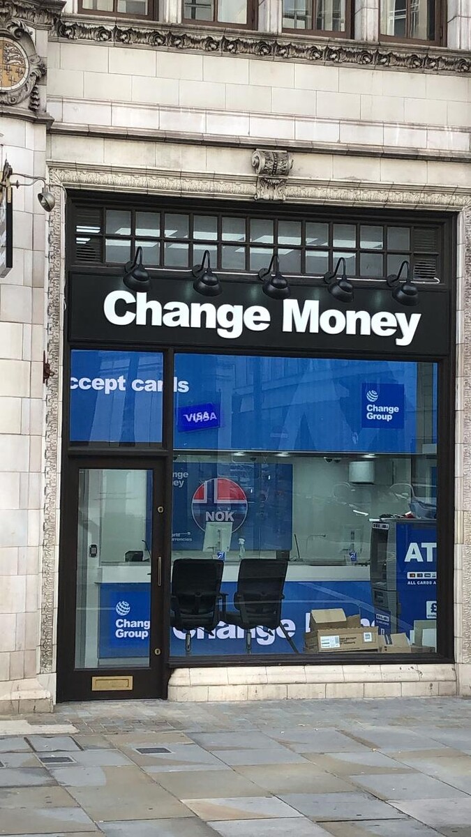 Images Currency Exchange | ChangeGroup