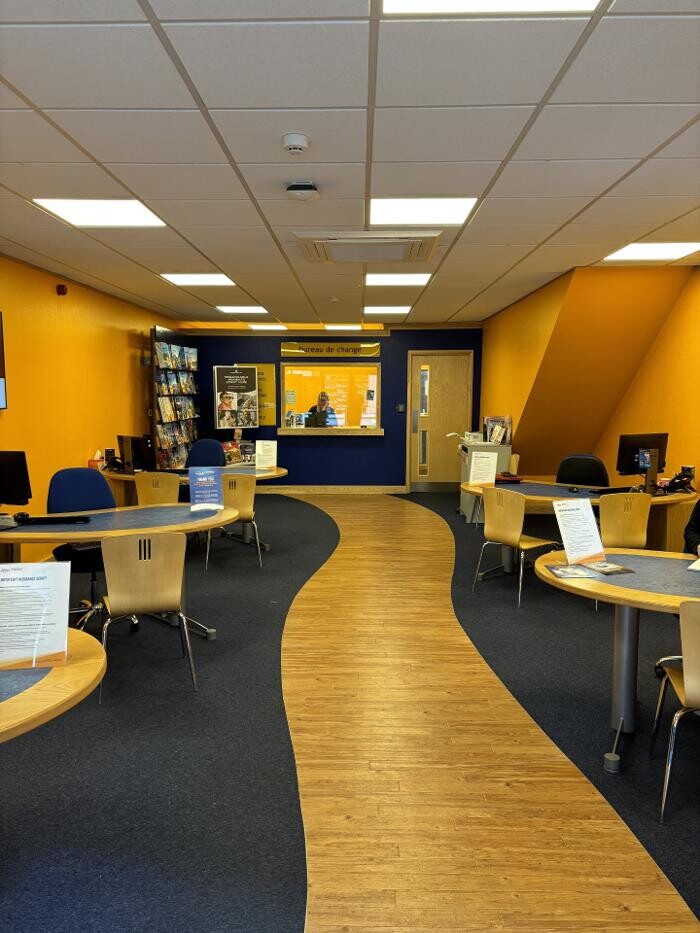 Images Hays Travel Selby