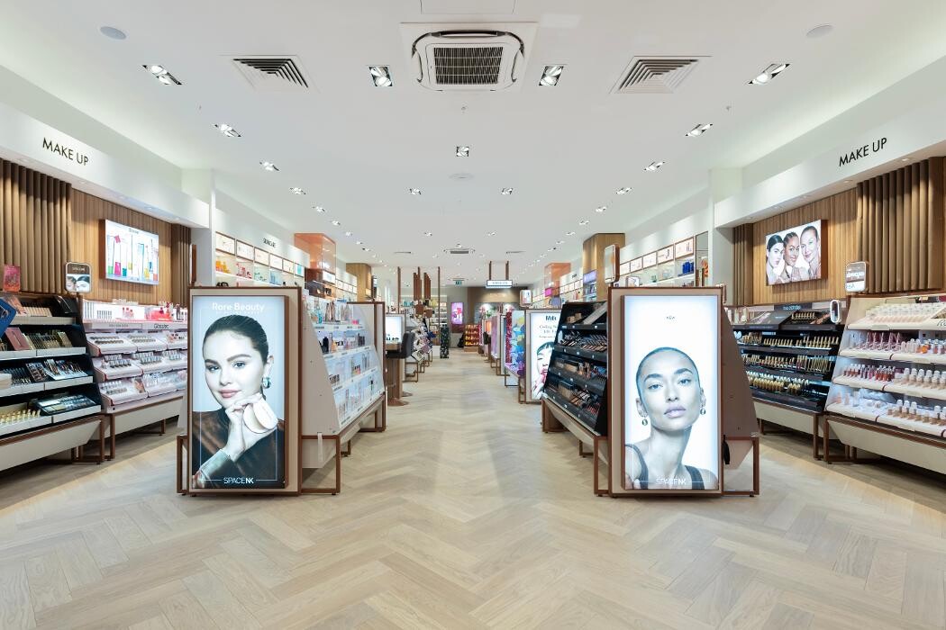 Images Space NK Meadowhall