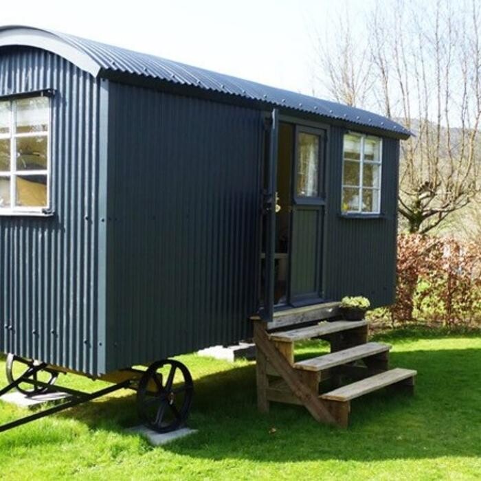 Images Harrogate Huts