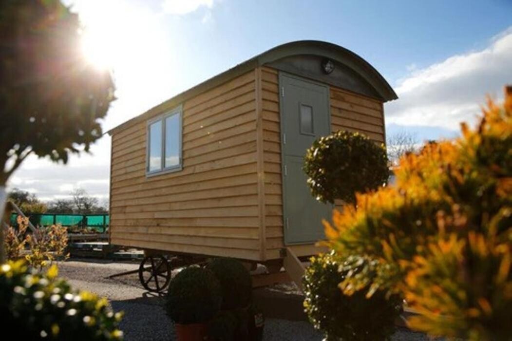 Images Harrogate Huts
