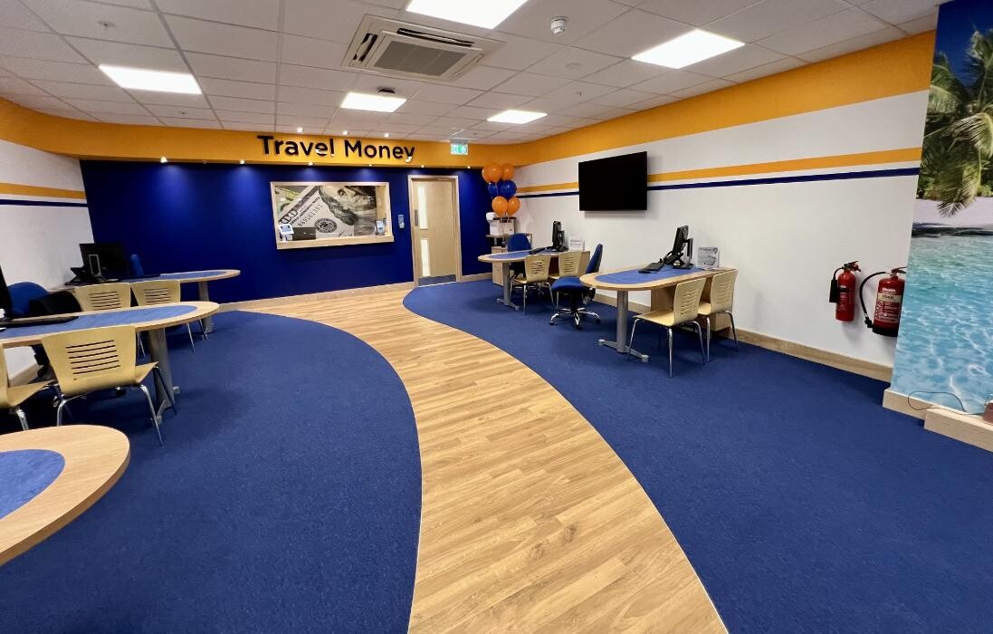 Images Hays Travel Bloomfield Centre
