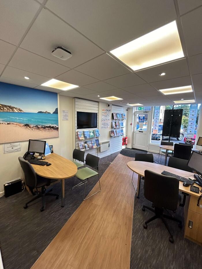 Images Hays Travel Bradway