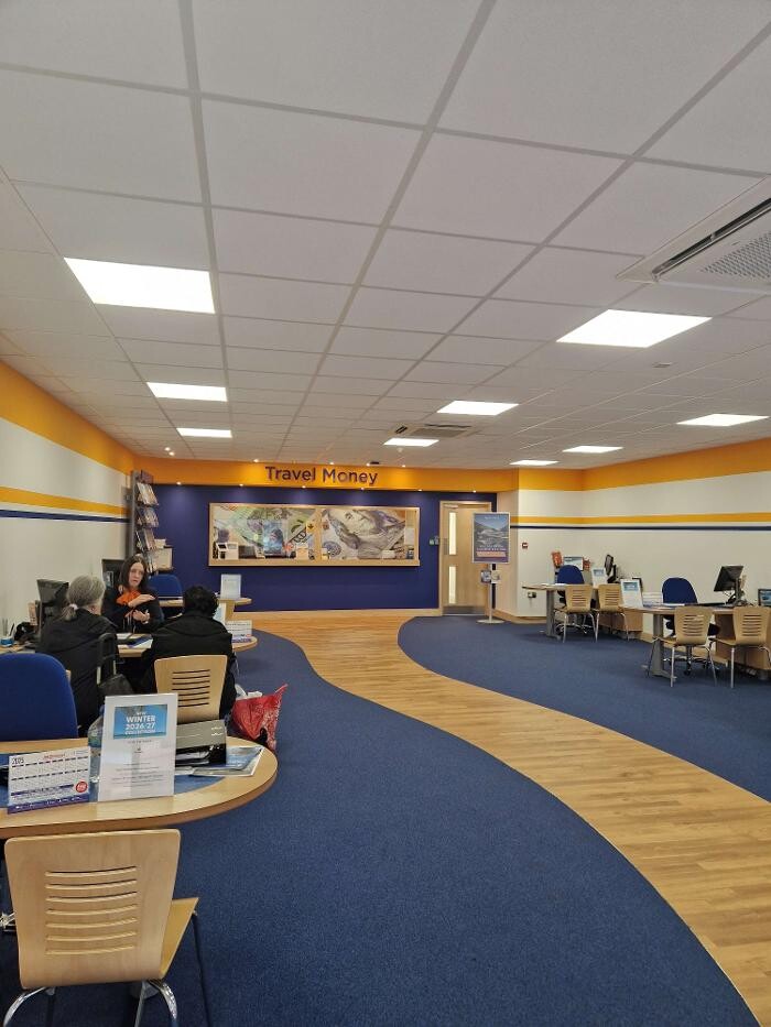 Images Hays Travel Birkenhead