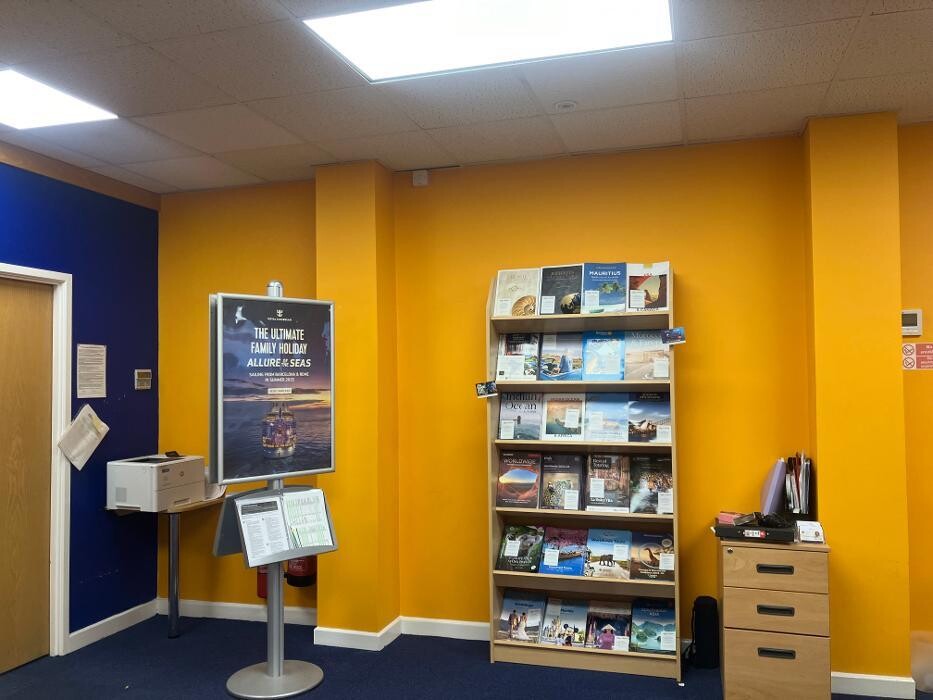 Images Hays Travel Boscombe