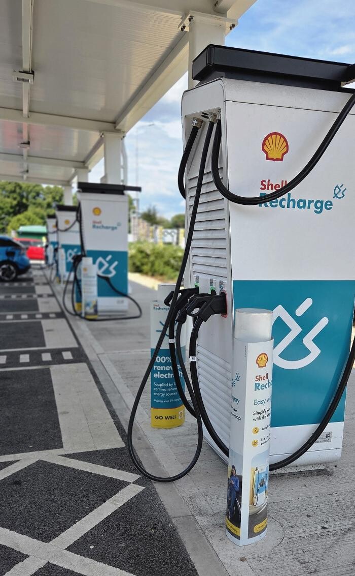 Images Shell Recharge Charging Station