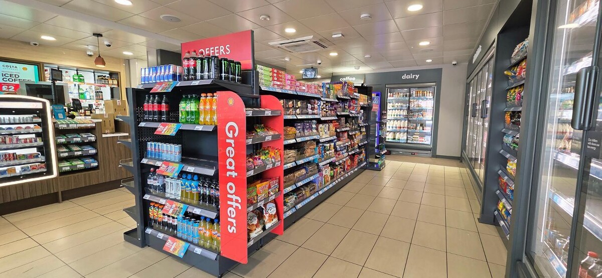 Images Shell Recharge Charging Station