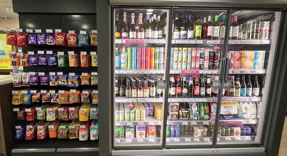 Images Shell Recharge Charging Station