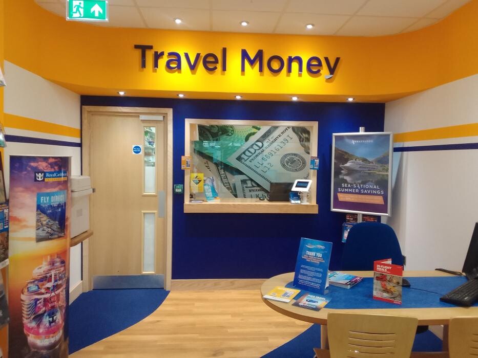 Images Hays Travel Newton Mearns