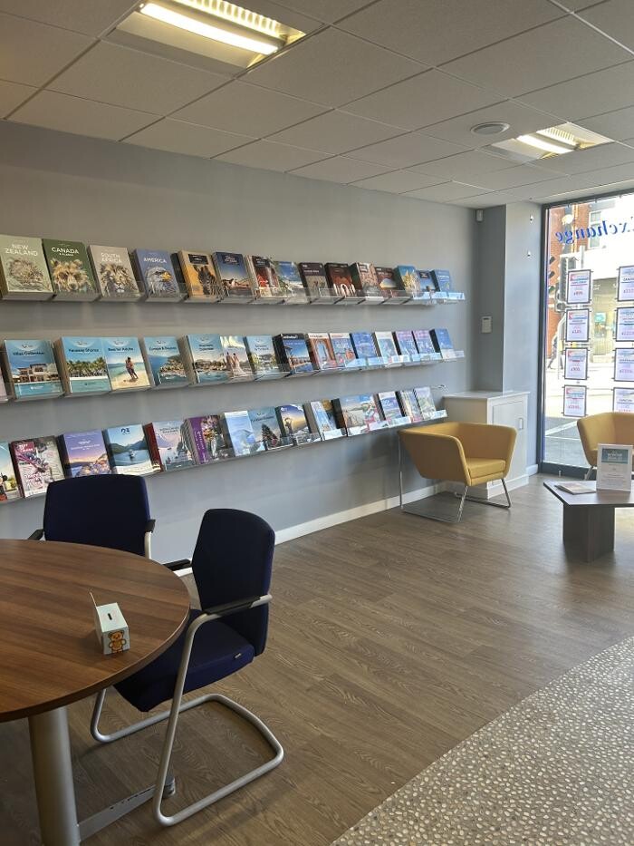 Images Hays Travel Moreton