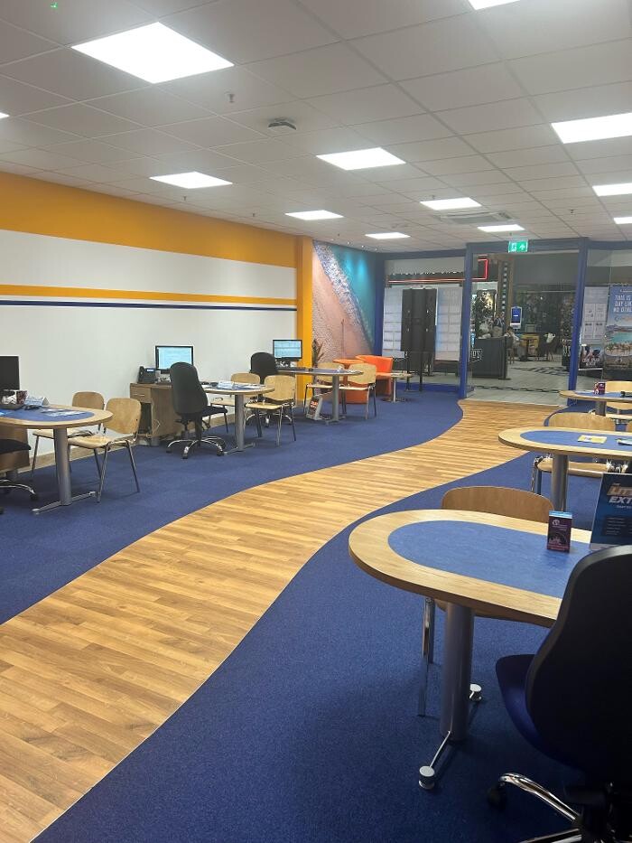 Images Hays Travel Belfast Newtownards Road