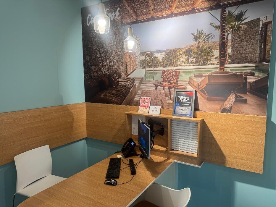 Images Hays Travel Oldbury
