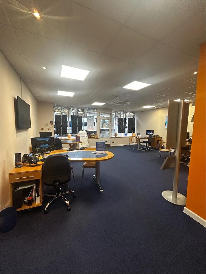 Images Hays Travel Crewkerne