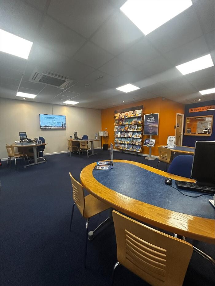 Images Hays Travel Crewkerne