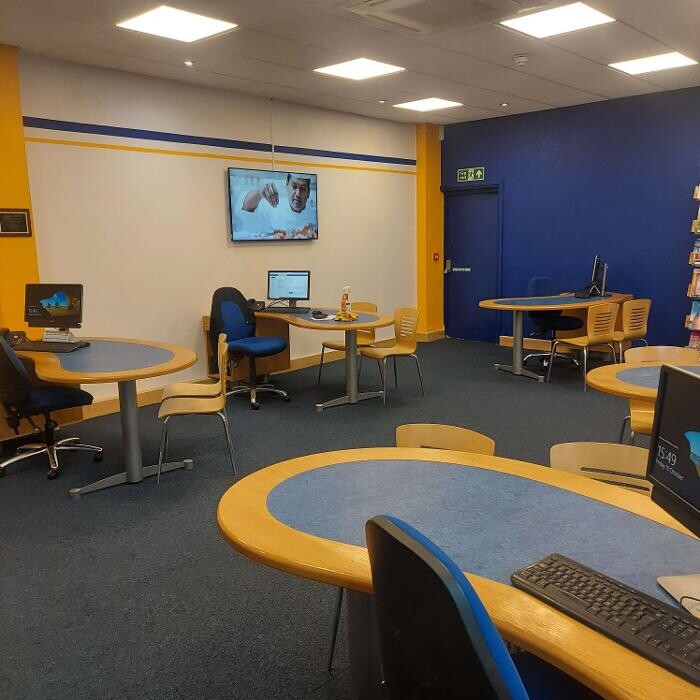 Images Hays Travel Crossgates Unit 2