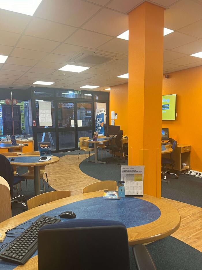 Images Hays Travel Doncaster
